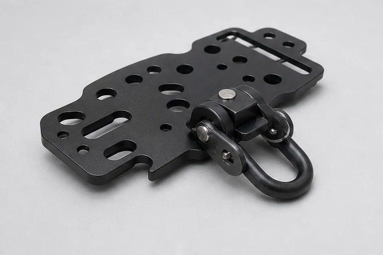 Powder-coated speaker fly plate with locking link